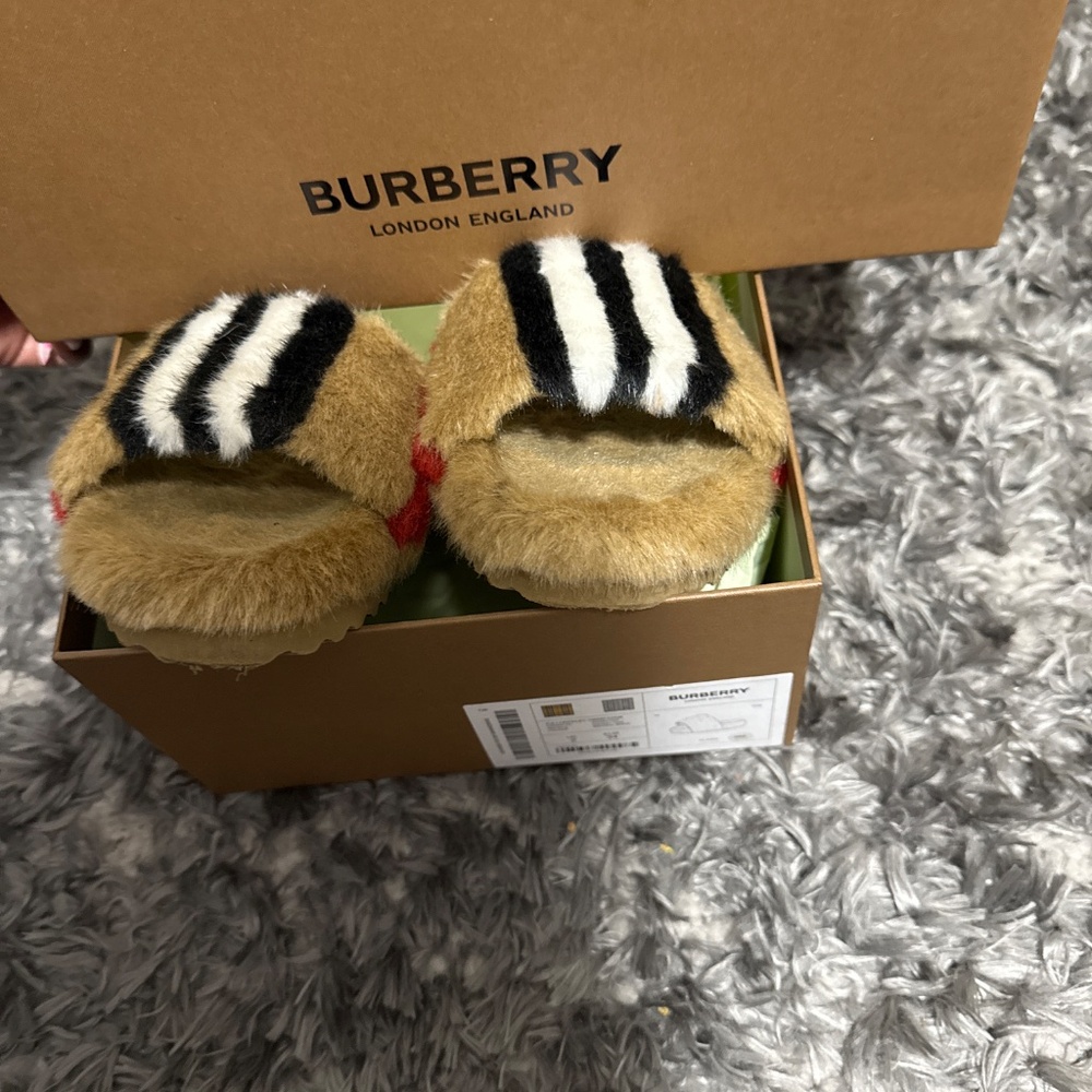 Kids sandals - Picture 3 of 3